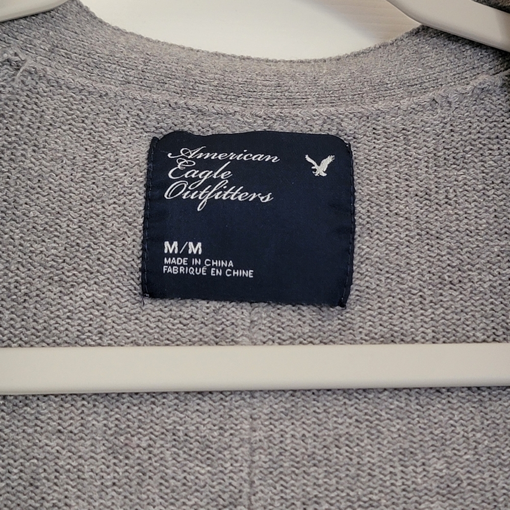 Cotton Gray Button-Up Cardigan Sweater - Picture 4 of 9